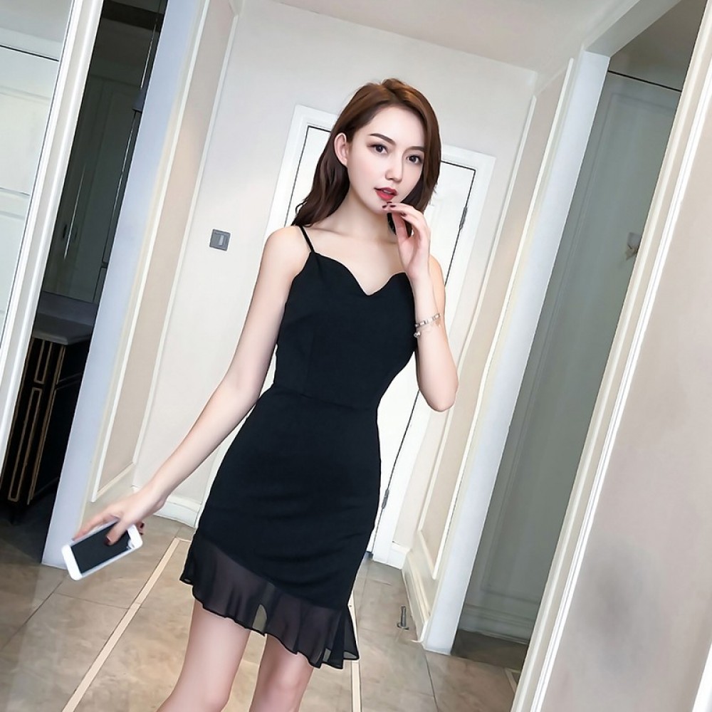 Sexy V-neck low-cut tight-fitting hip strap dress